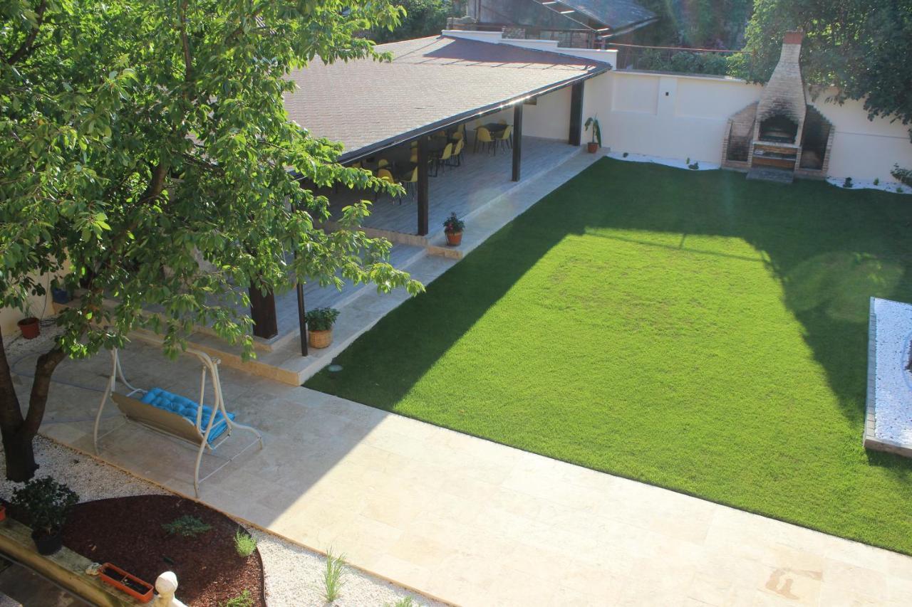 Pretty Garden Villa Orşova Екстериор снимка